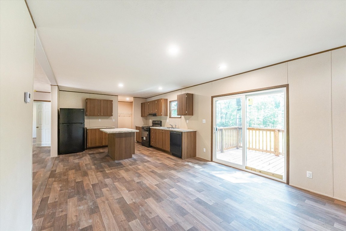 16465 Hickory Road Conroe, TX 77302 - Photo 26 of 42 a large kitchen with a large window