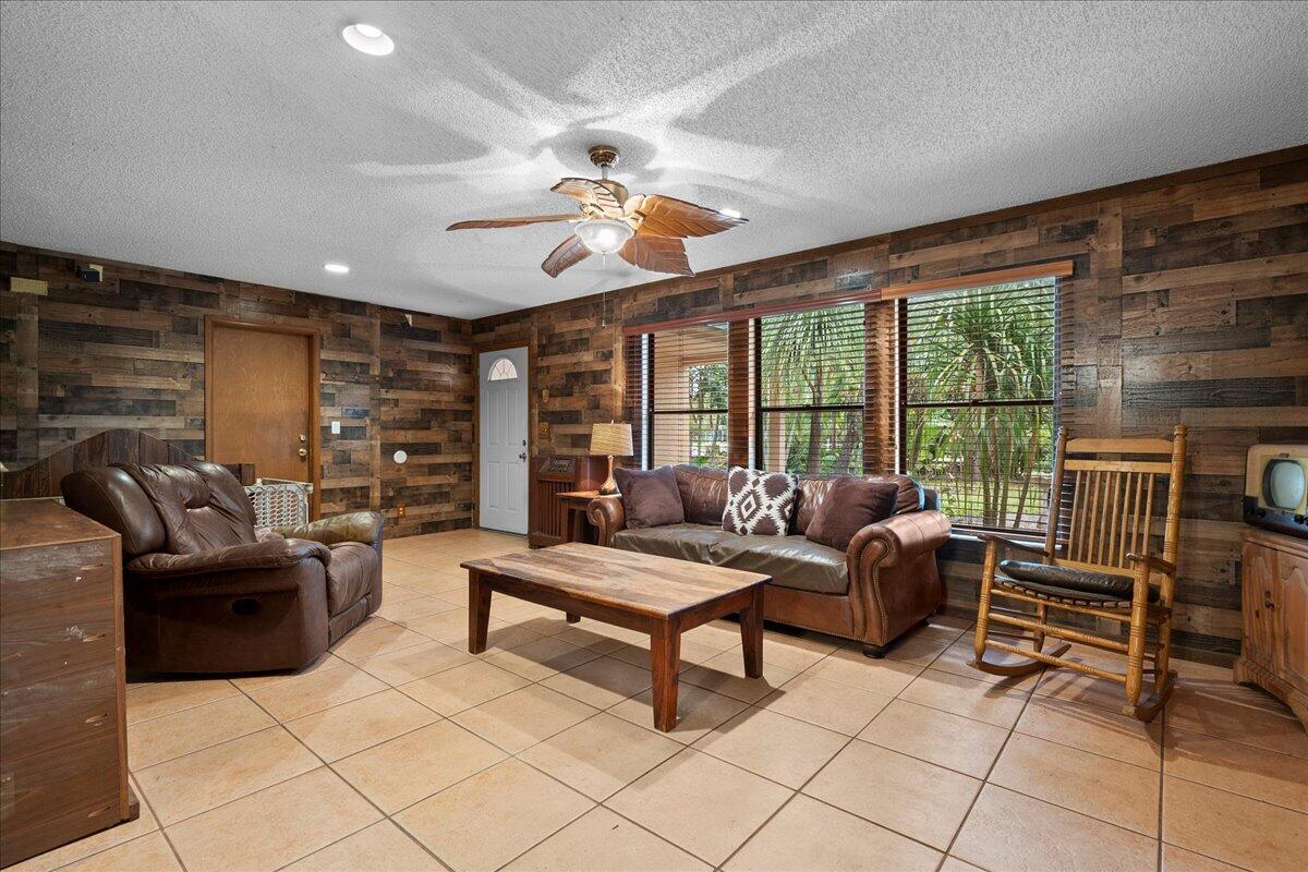 4871 Coconut Boulevard The Acreage, FL 33411 - Photo 11 of 33 05-JLC_5613