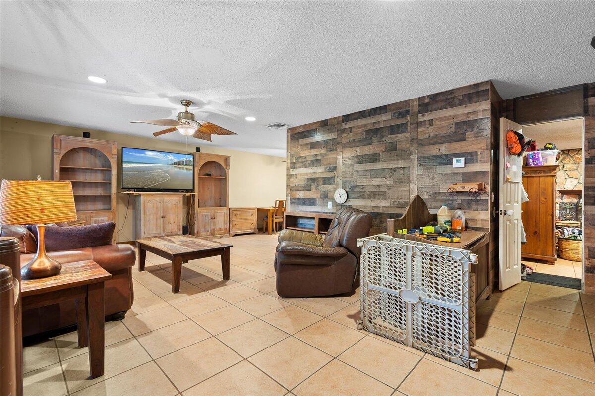 4871 Coconut Boulevard The Acreage, FL 33411 - Photo 13 of 33 04-JLC_5608.jpg1