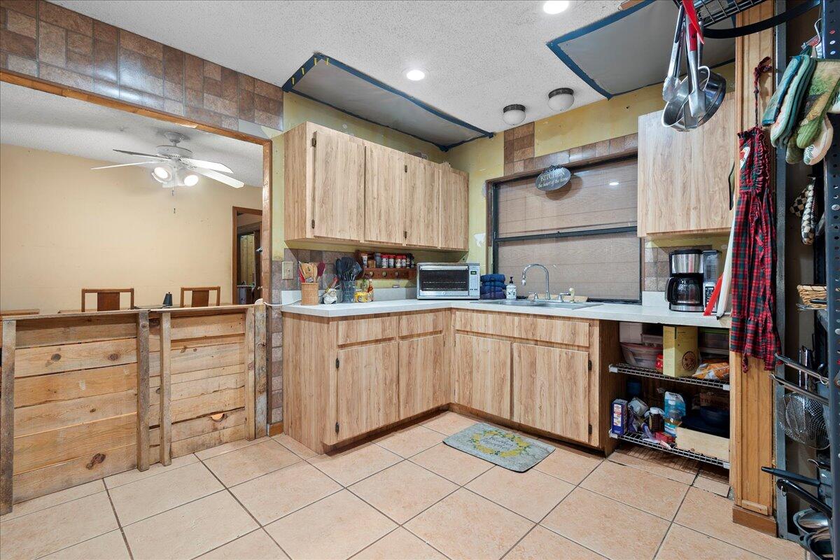 4871 Coconut Boulevard The Acreage, FL 33411 - Photo 19 of 33 09-JLC_5653