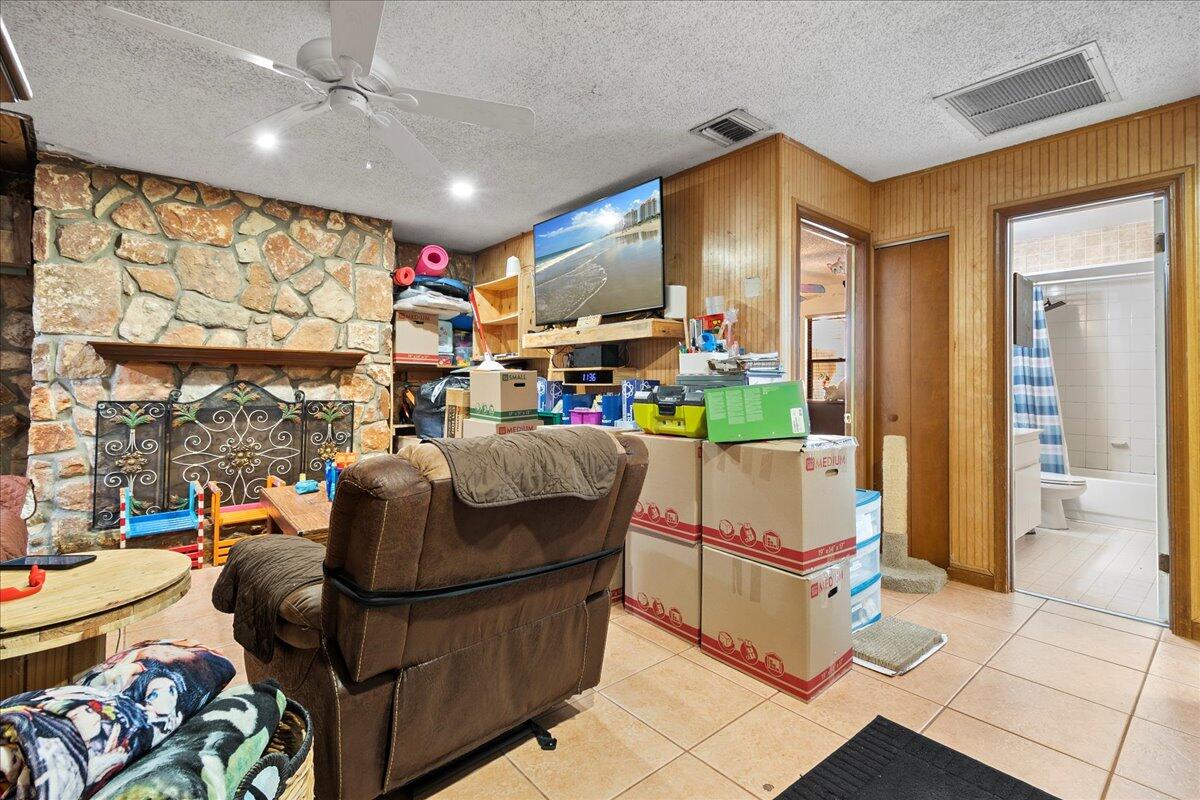 4871 Coconut Boulevard The Acreage, FL 33411 - Photo 22 of 33 18-JLC_5683.jpg1