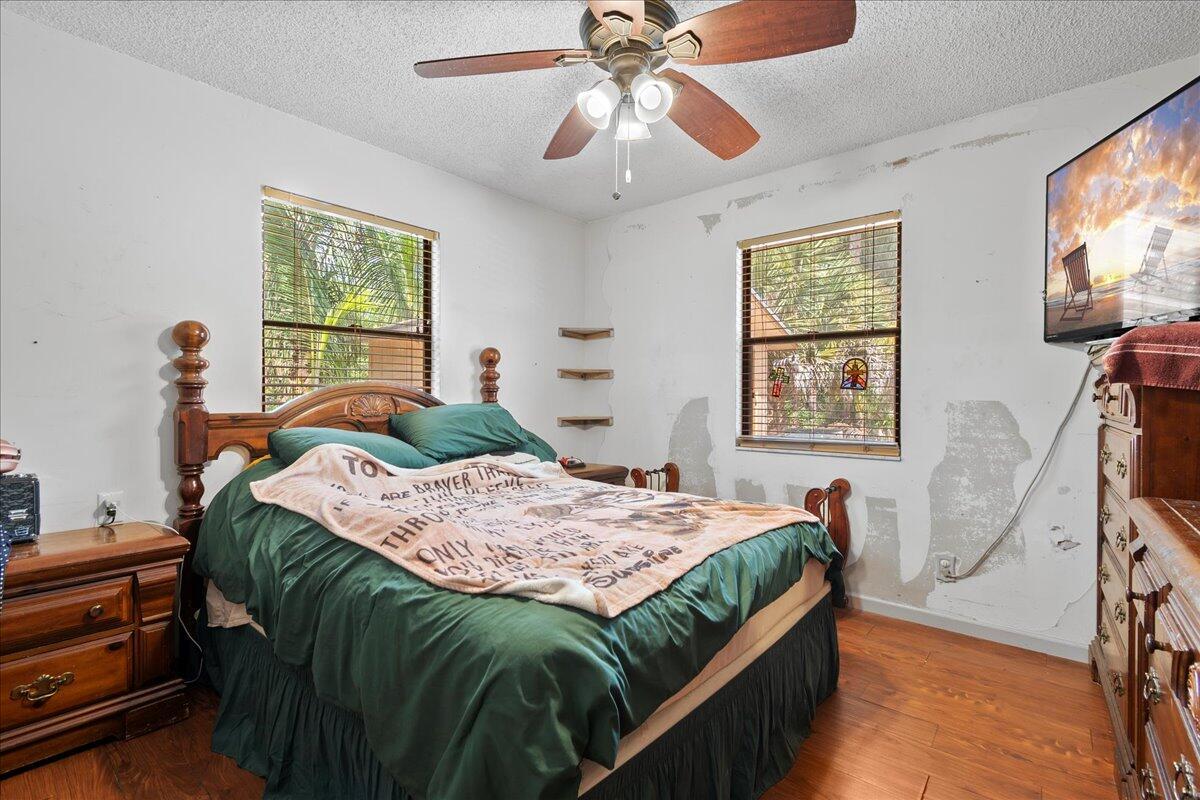 4871 Coconut Boulevard The Acreage, FL 33411 - Photo 25 of 33 23-JLC_5704.jpg1