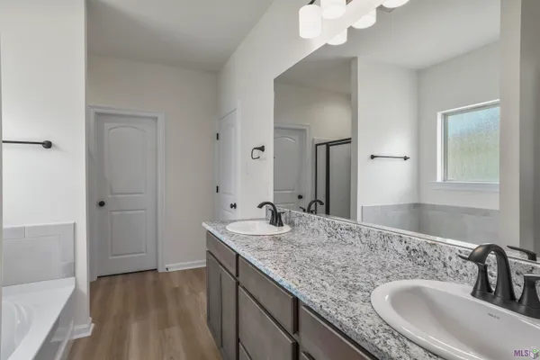 $1,900 | 13615 Ball Park Road, Walker, LA 70785