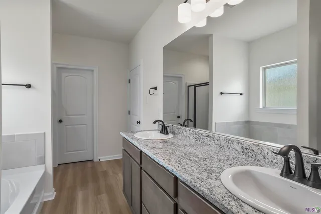 $1,900 | 13615 Ball Park Road, Walker, LA 70785