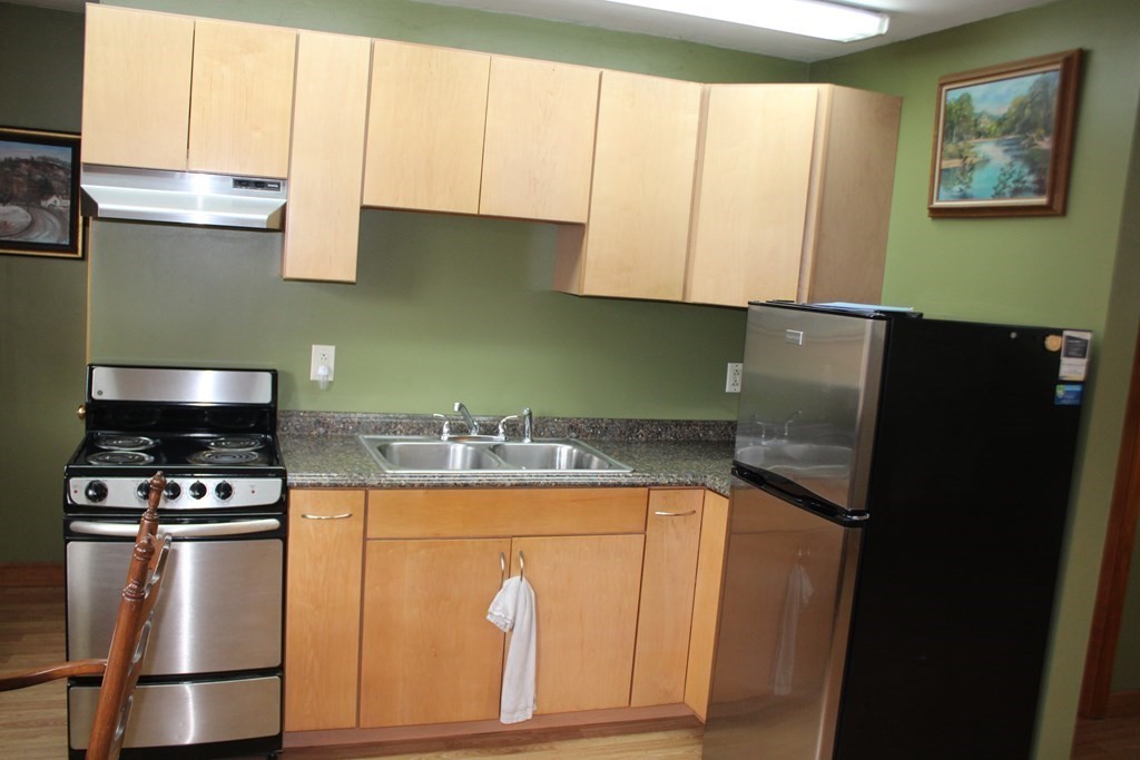 11 Garage Road Sunderland, MA 01375 - Photo 5 of 14 Gallery Image 5