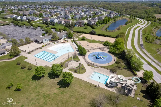 $580,000 | 16432 Harmon Lane, Plainfield, IL 60586