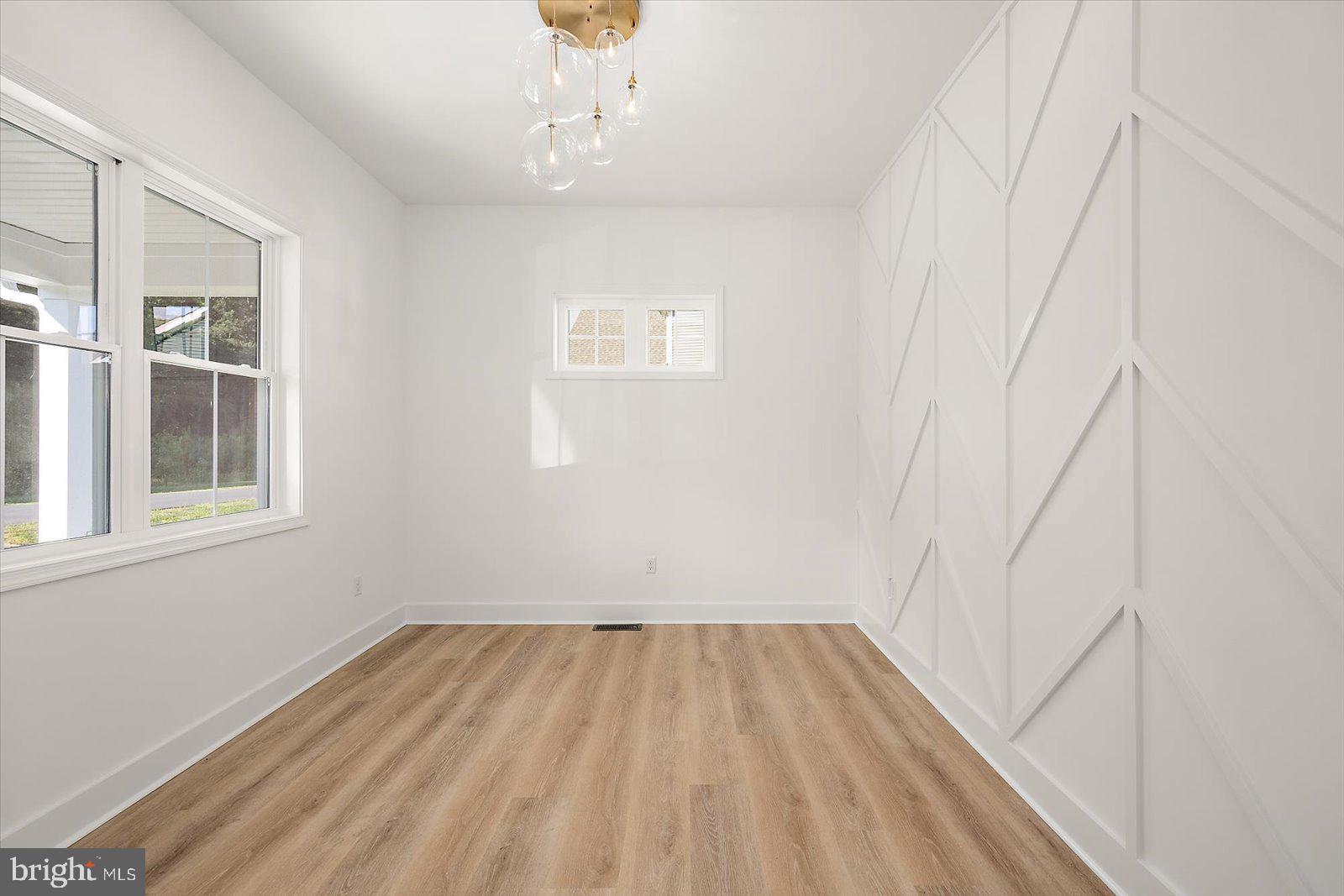 75 King Richard Road Berlin, MD 21811 - Photo 8 of 107 First floor office or play room