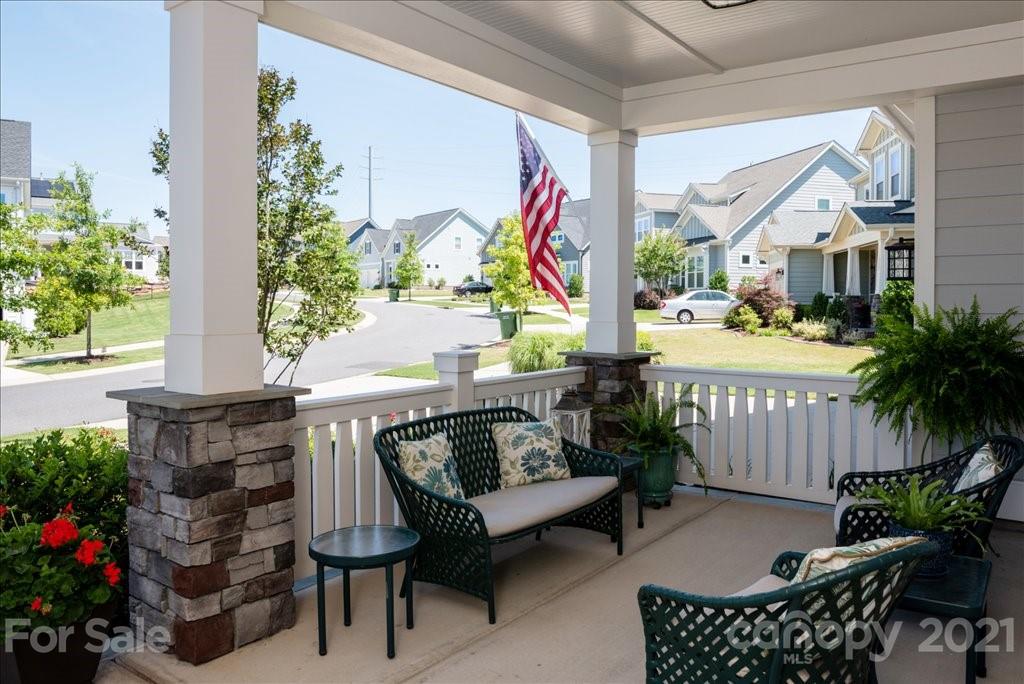 1561 Half Pint Loop Fort Mill, SC 29708 - Photo 4 of 43 Gallery Image 4