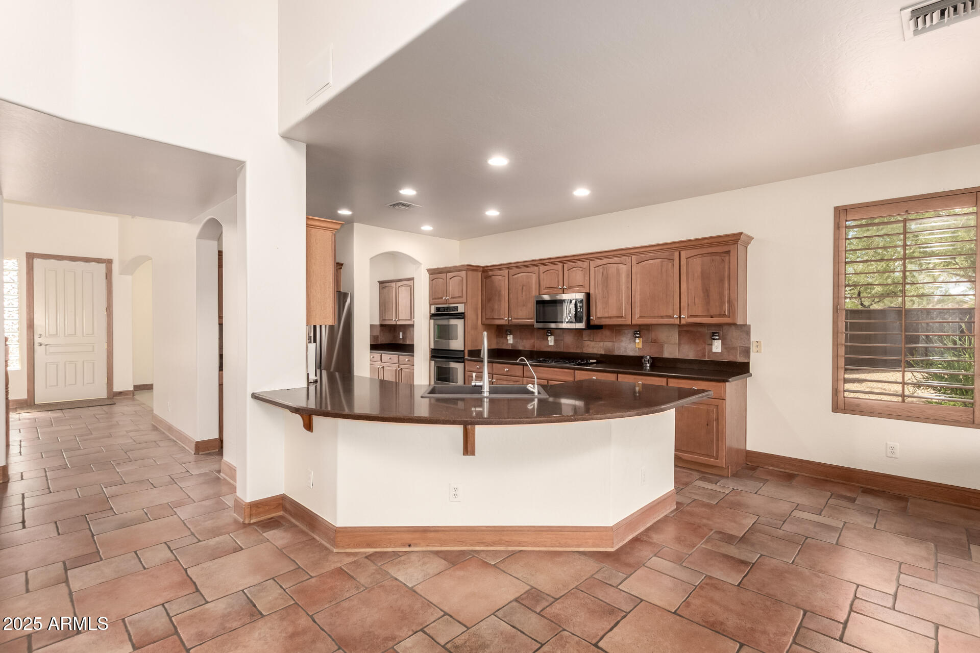 5902 West Gambit Trail Phoenix, AZ 85083 - Photo 40 of 62 Breakfast Bar