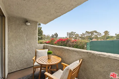 $595,000 | 4900 Overland Avenue, Unit 196, Culver City, CA 90230