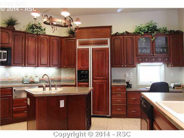 10975 Huntsman Road Colorado Springs, CO 80908 - Photo 5 of 25