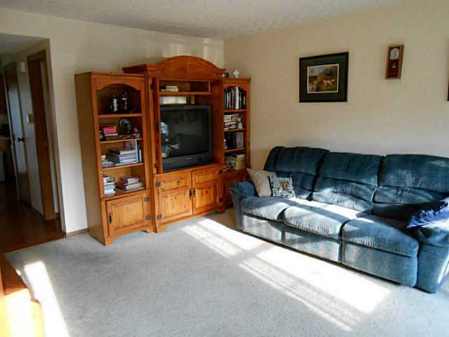 8178 Rochester Way, Unit 23A Westerville, OH 43081 - Photo 3 of 11