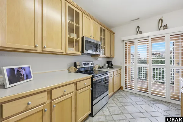 $590,000 | 904 South Bay Club Drive, Unit 2, Manteo, NC 27954