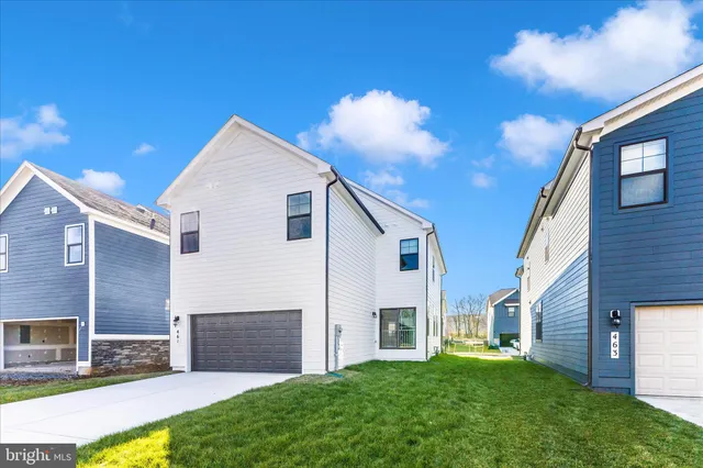 $4,500 | 461 Hanson Street, Frederick, MD 21701