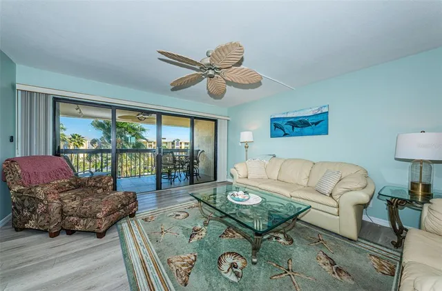 $589,999 | 401 150th Avenue, Unit 245, Madeira Beach, FL 33708