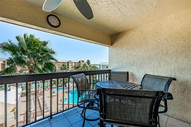 $589,999 | 401 150th Avenue, Unit 245, Madeira Beach, FL 33708