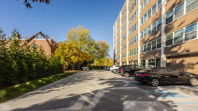 $150,000 | 3965 North Meridian Street, Unit 3F, Indianapolis, IN 46208