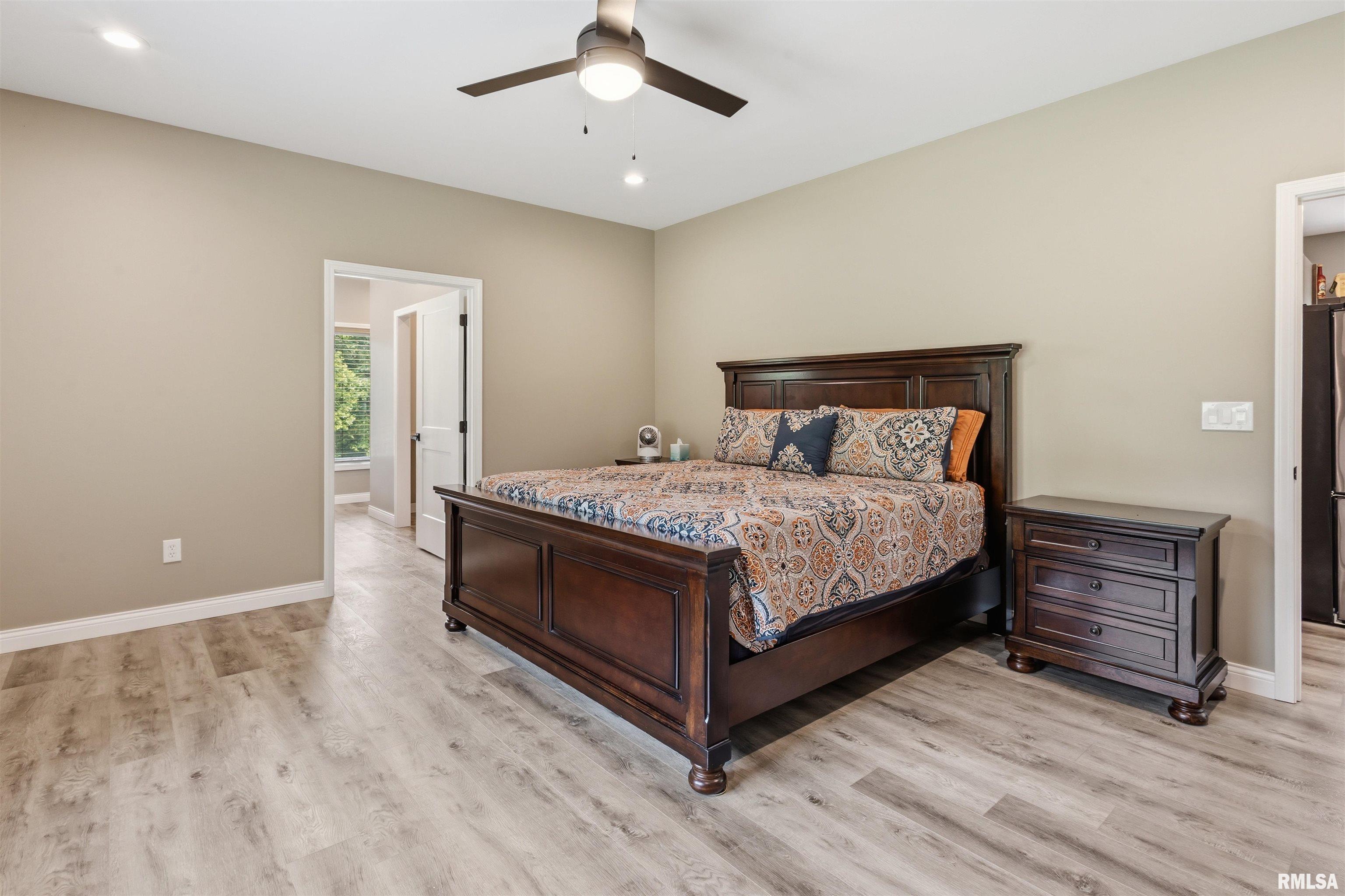 11323 Linn Road Benton, IL 62812 - Photo 12 of 38