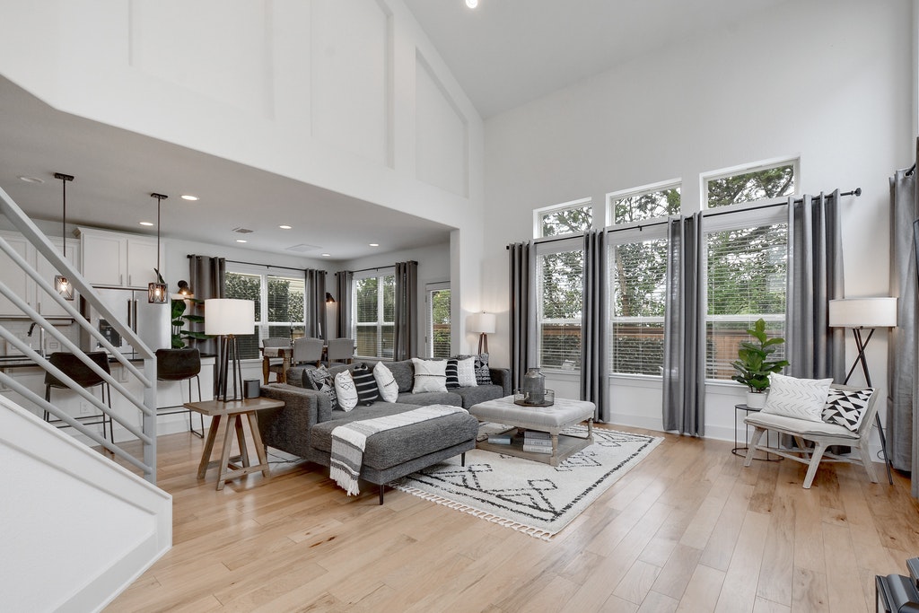 9710 Tanglemede Street Austin, TX 78748 - Photo 5 of 28