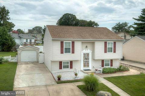 19 Box Circle Baltimore, MD 21221 - Photo 1 of 21 Exterior (General)