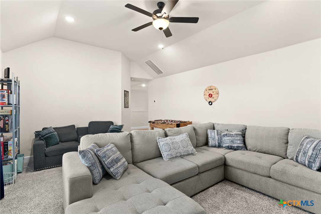 5712 Redfish Court Belton, TX 76513 - Photo 29 of 37 a living room with furniture