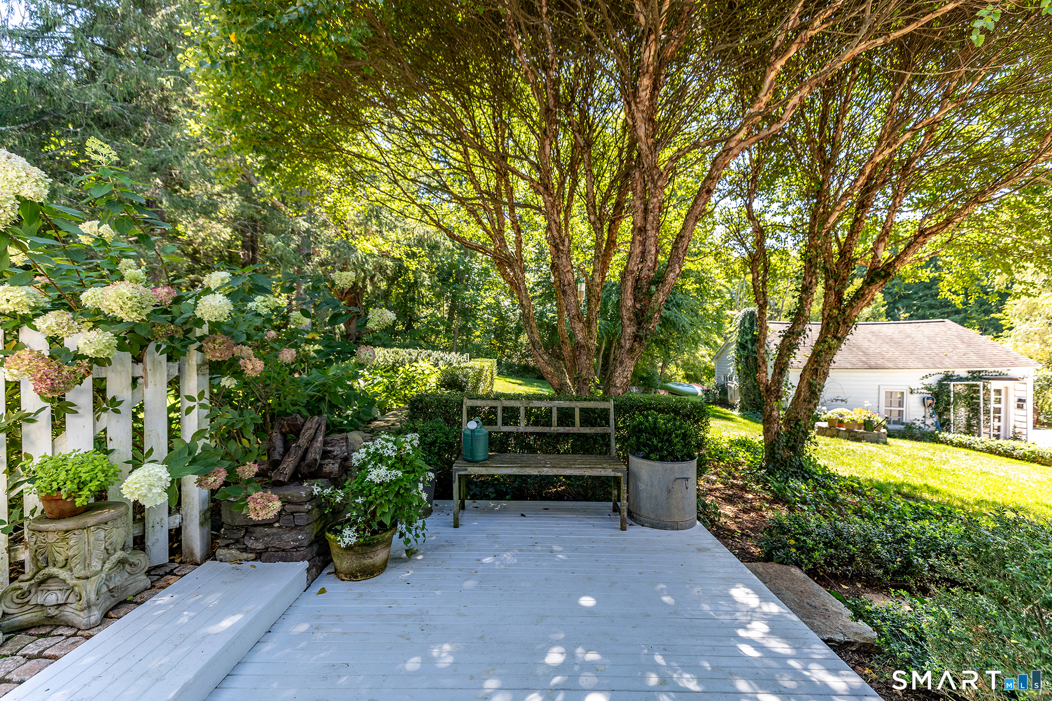 135 Wykeham Road Washington, CT 06793 - Photo 3 of 40 Gallery Image 3
