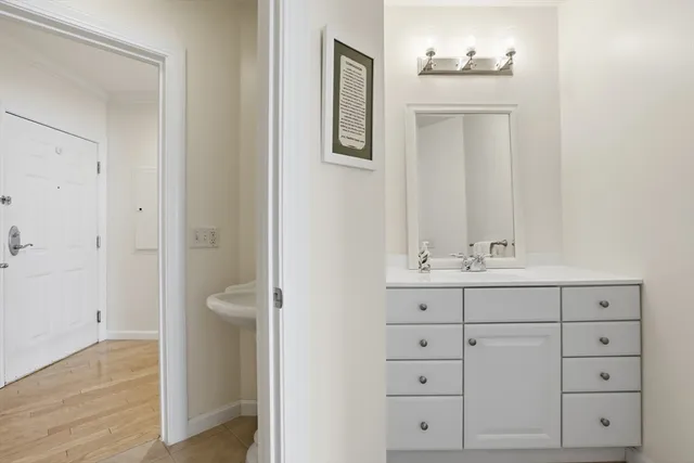 $514,900 | 6 Woodman Way, Unit 403, Newburyport, MA 01950