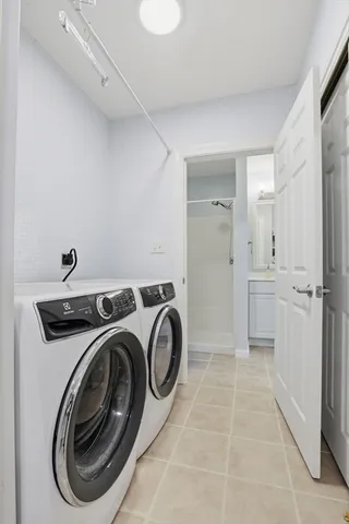 $514,900 | 6 Woodman Way, Unit 403, Newburyport, MA 01950