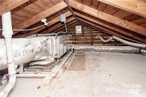 115 West Lacy Street Chester, SC 29706 - Photo 43 of 47 a view of entryway