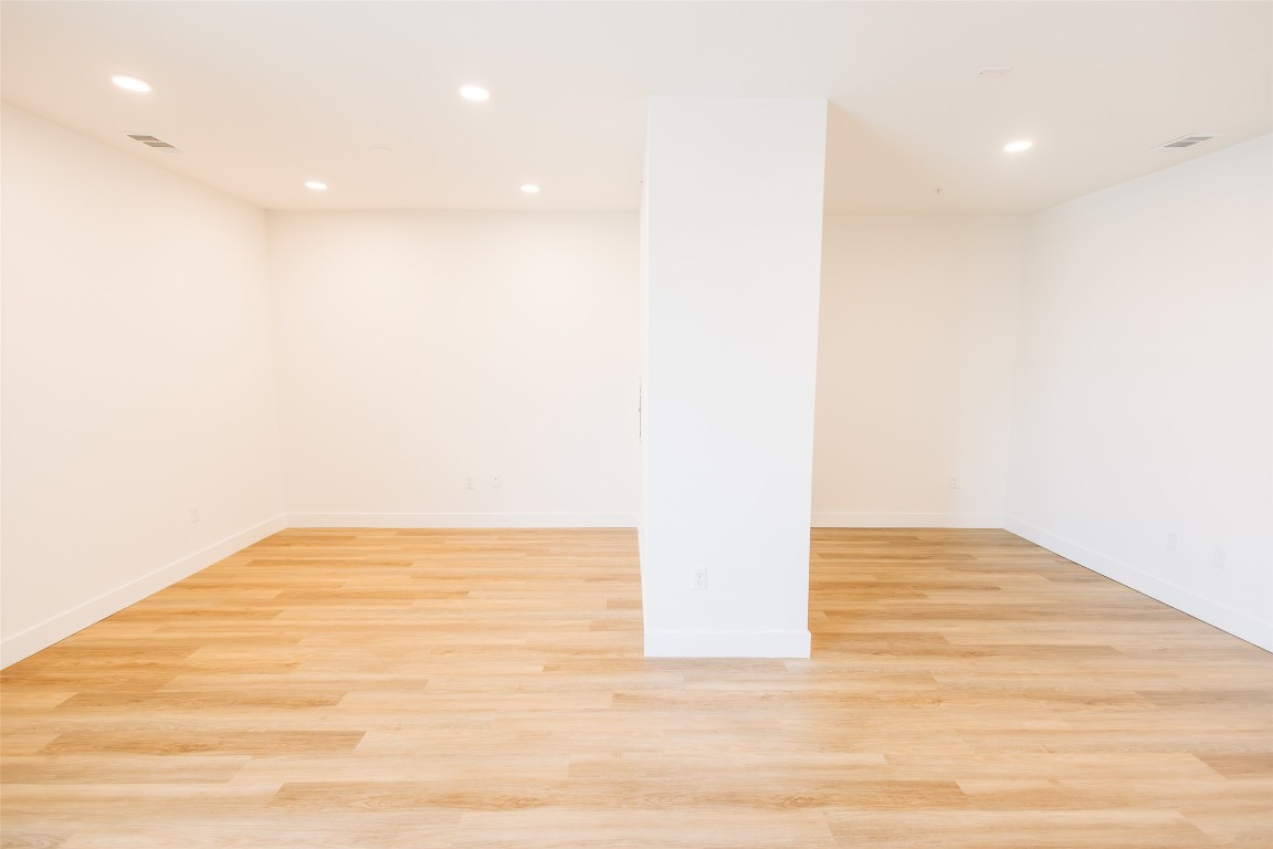 4315 South Congress Avenue, Unit 406 Austin, TX 78745 - Photo 8 of 19 a view of an empty room