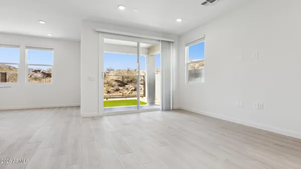 $549,990 | 9739 South 12th Street, Phoenix, AZ 85042