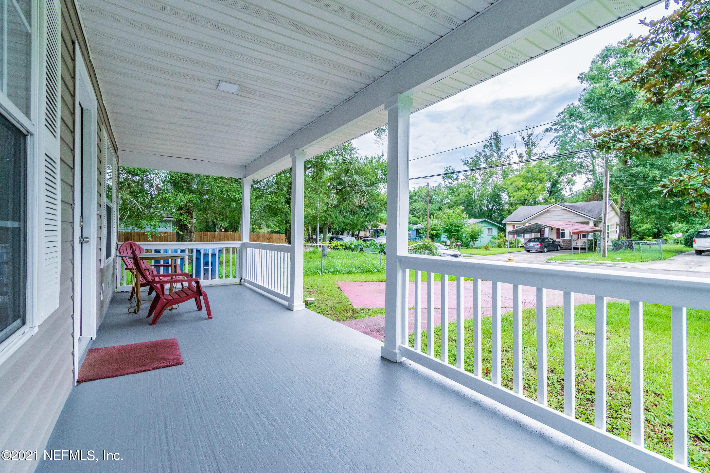 2154 Brooklyn Road Jacksonville, FL 32209 - Photo 32 of 37 a view of a two chairs in the balcony