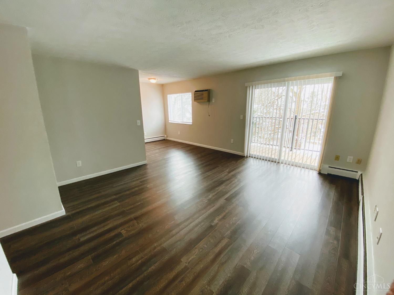 6210 Ridge Avenue, Unit 18 Cincinnati, OH 45213 - Photo 2 of 16