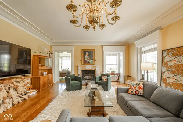 $850,000 | 1 Whitehall Way, Anderson, IN 46013