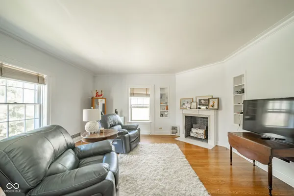 $850,000 | 1 Whitehall Way, Anderson, IN 46013