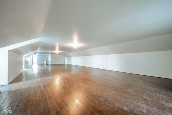 $850,000 | 1 Whitehall Way, Anderson, IN 46013