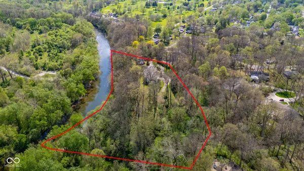 $850,000 | 1 Whitehall Way, Anderson, IN 46013