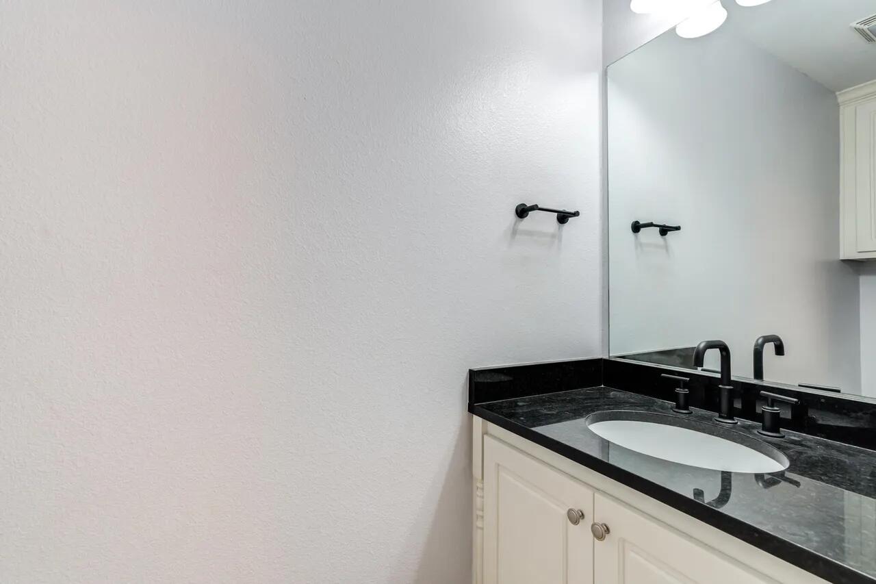 6113 74th Street Lubbock, TX 79424 - Photo 38 of 53 d780a7088c206be5f65194cef63e5fc3l-m38562