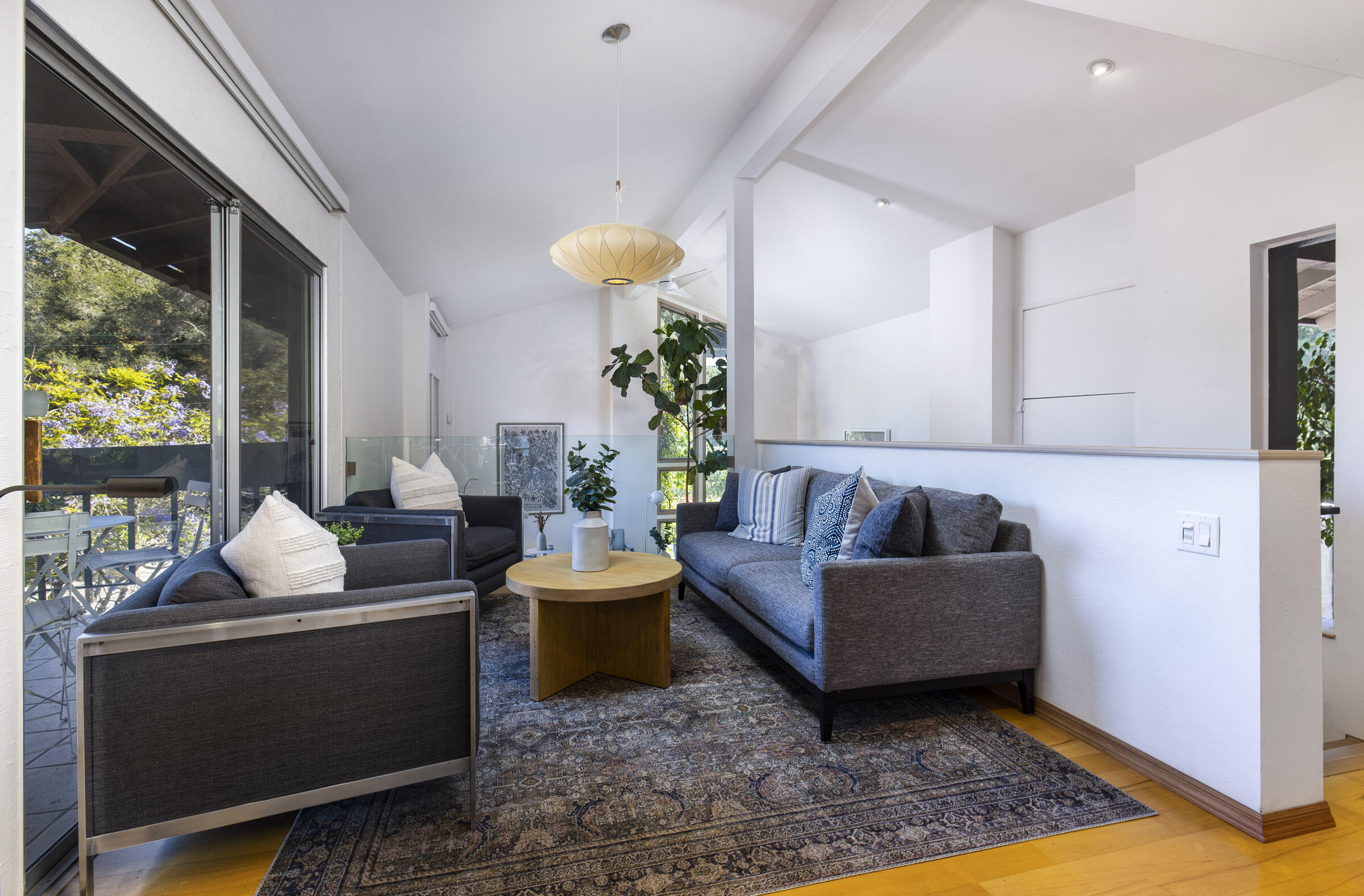 1118 Manitou Road Santa Barbara, CA 93101 - Photo 22 of 33 1118 Manitou_0028