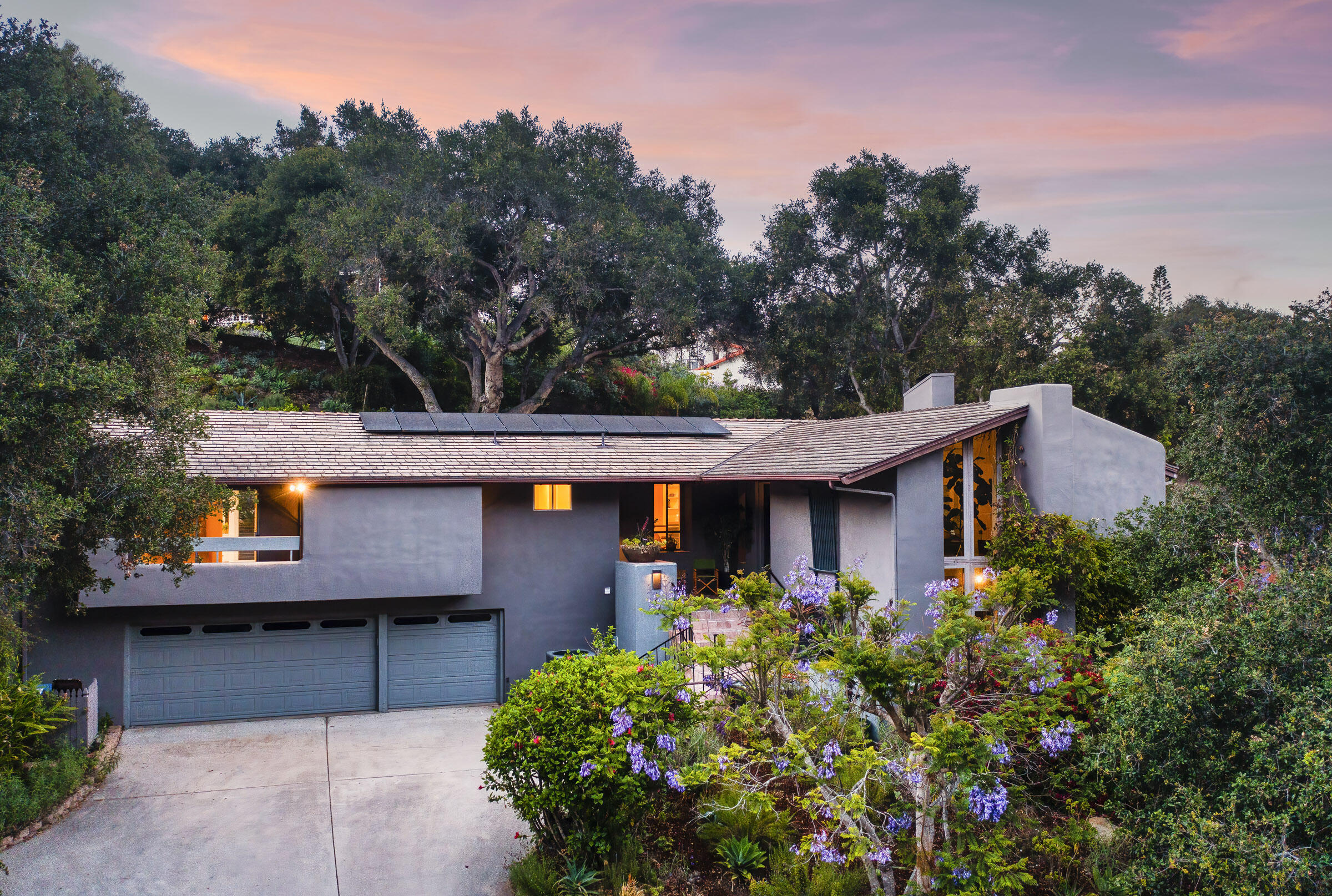 1118 Manitou Road Santa Barbara, CA 93101 - Photo 3 of 33 1118 Manitou_0016