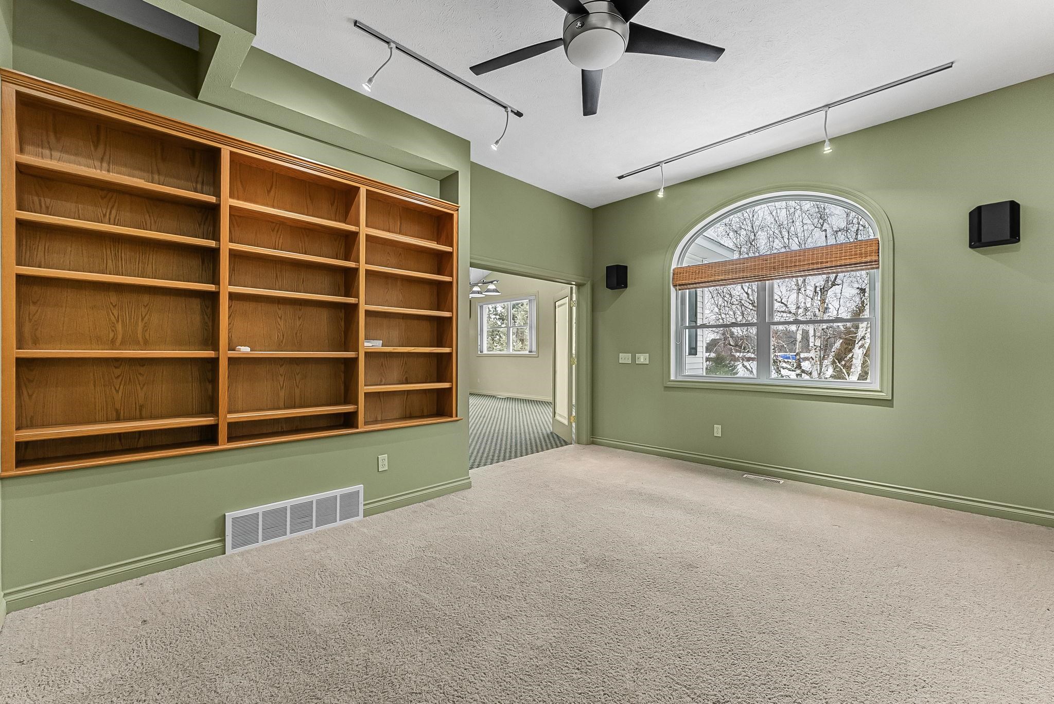 5161 Silver Pines Road Traverse City, MI 49685 - Photo 70 of 99