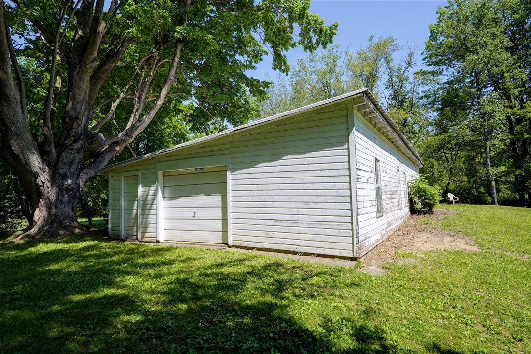 610 Webster Road Webster, NY 14580 - Photo 11 of 28