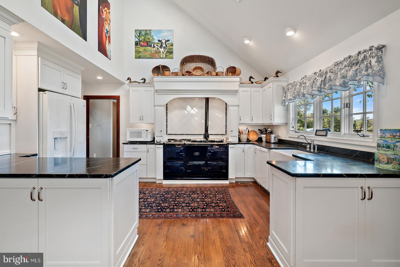 10634 Pleasant Vale Road Delaplane, VA 20144 - Photo 12 of 26 Gallery Image 12