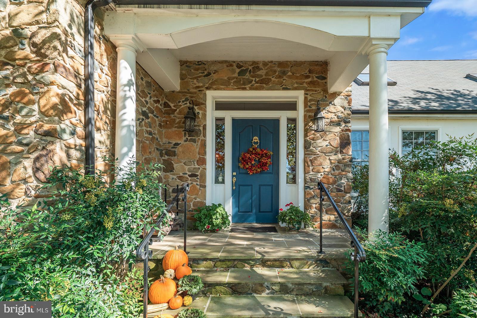 10634 Pleasant Vale Road Delaplane, VA 20144 - Photo 3 of 26 Welcome Home