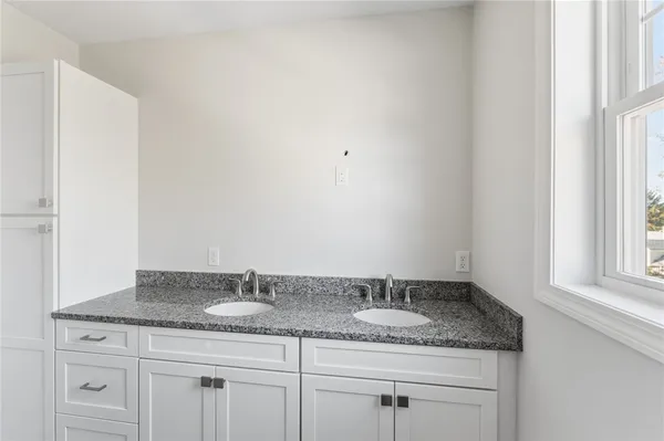 $539,000 | 6 Teresa Ann Crossing, West Warwick, RI 02893