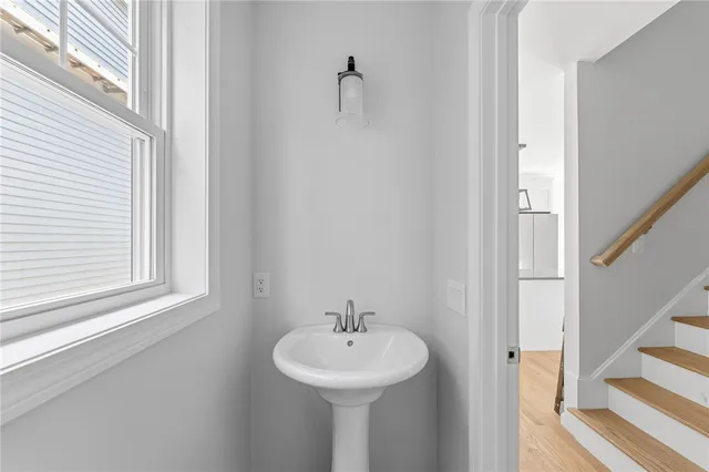 $539,000 | 6 Teresa Ann Crossing, West Warwick, RI 02893