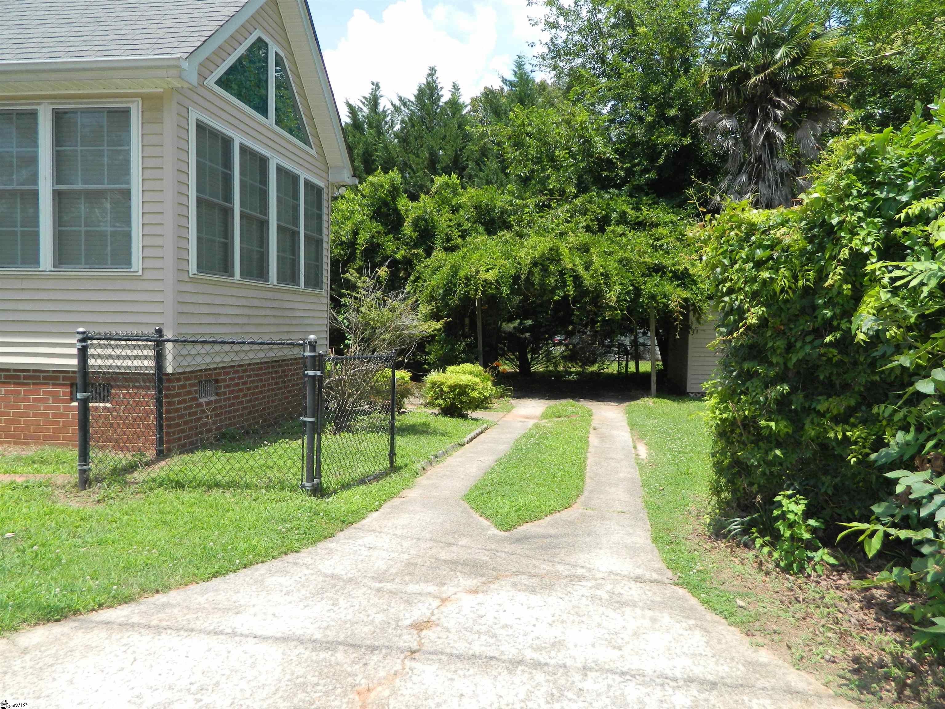 220 Moultrie Square Anderson, SC 29621 - Photo 10 of 45