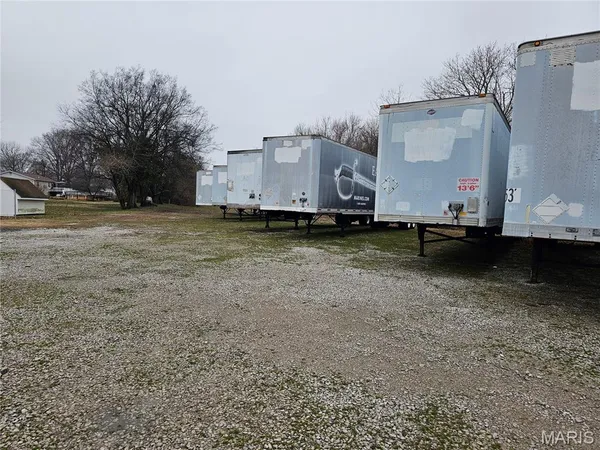 $55,000 | 723 South St Louis Street, Sparta, IL 62286