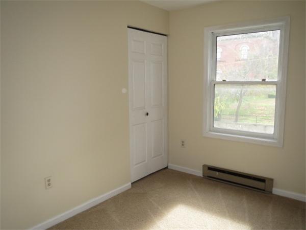 1134 Worcester Street Springfield, MA 01151 - Photo 8 of 14
