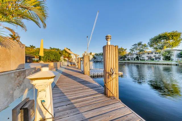 $1,899,990 | 2642 Northeast 3rd Street, Pompano Beach, FL 33062